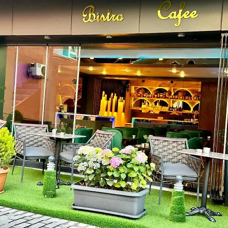 Crowned Hotel Istanbul